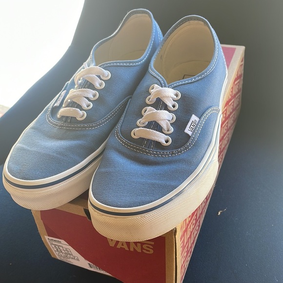 Authentic Navy Vans - Picture 2 of 4